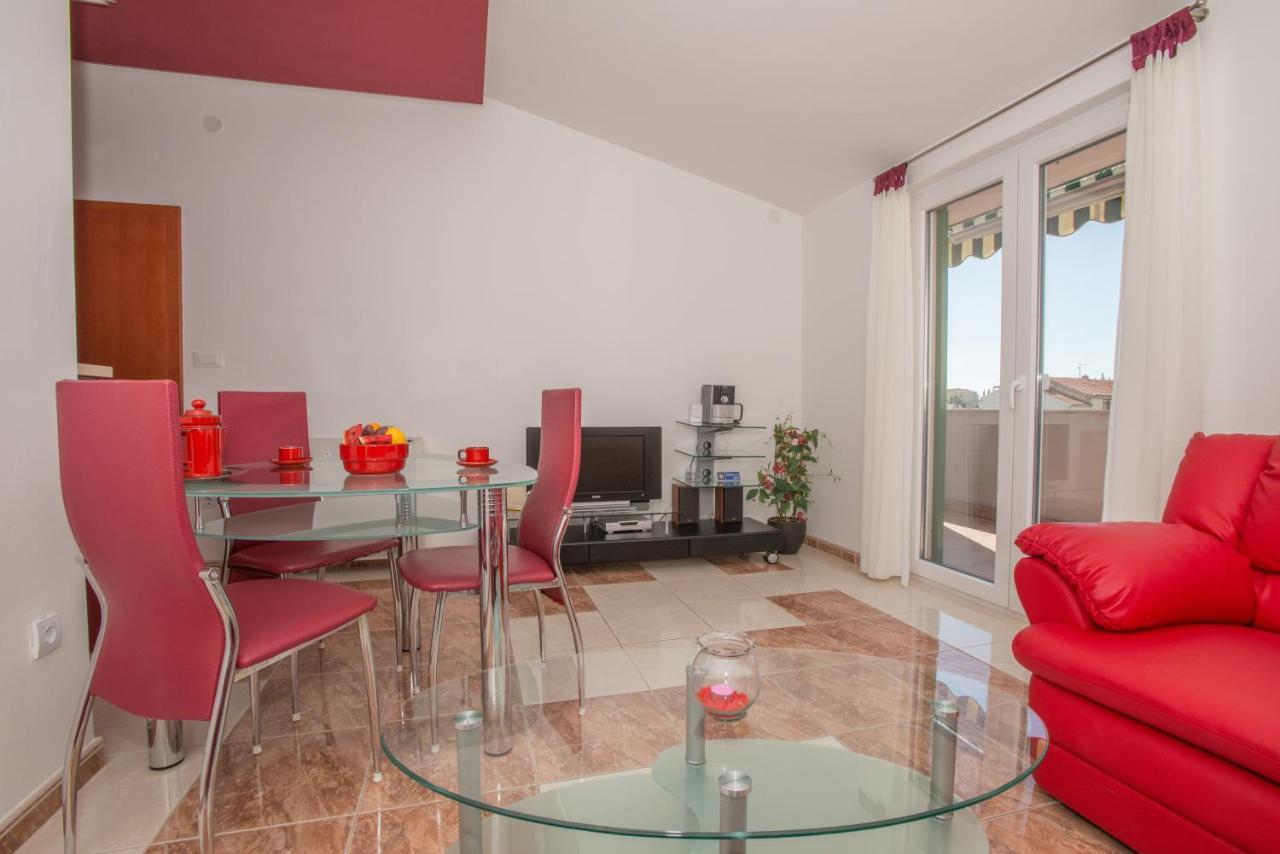 Apartments Marcela Makarska Exterior photo